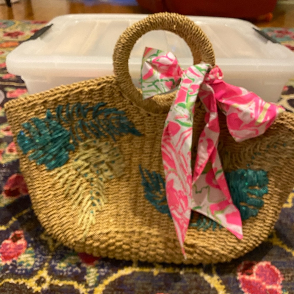 Lilly Pulitzer hand bag
